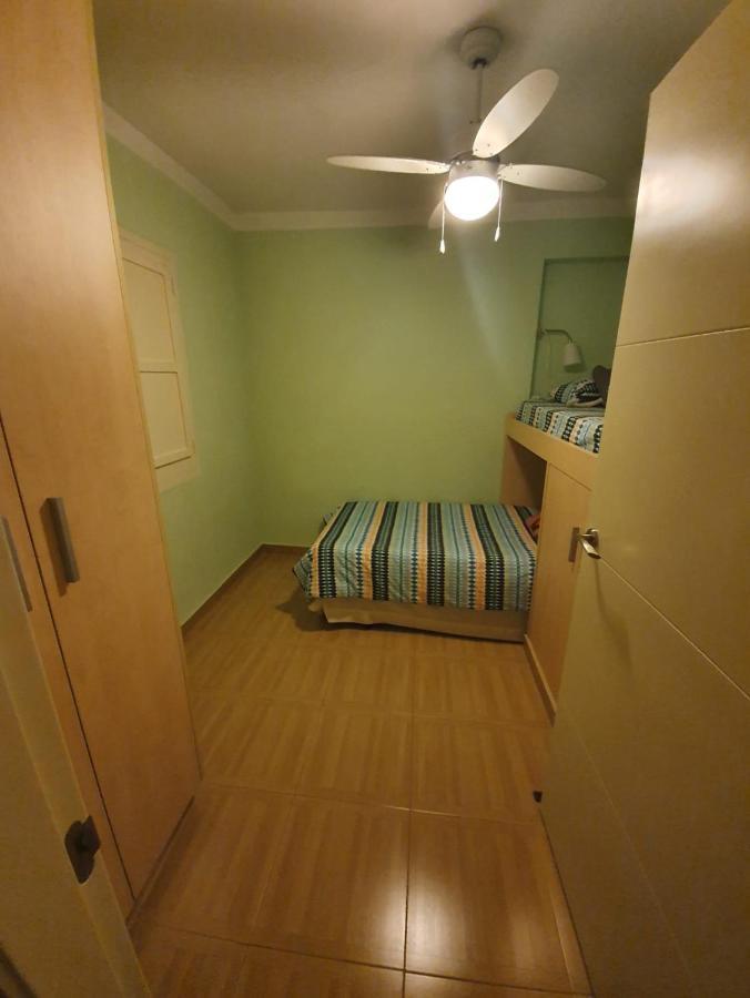 Room In Benidorm Downtown En Piso Compartido Alicante Dış mekan fotoğraf